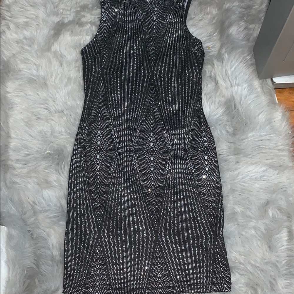 Black and gray sparkly dress size medium 😍
